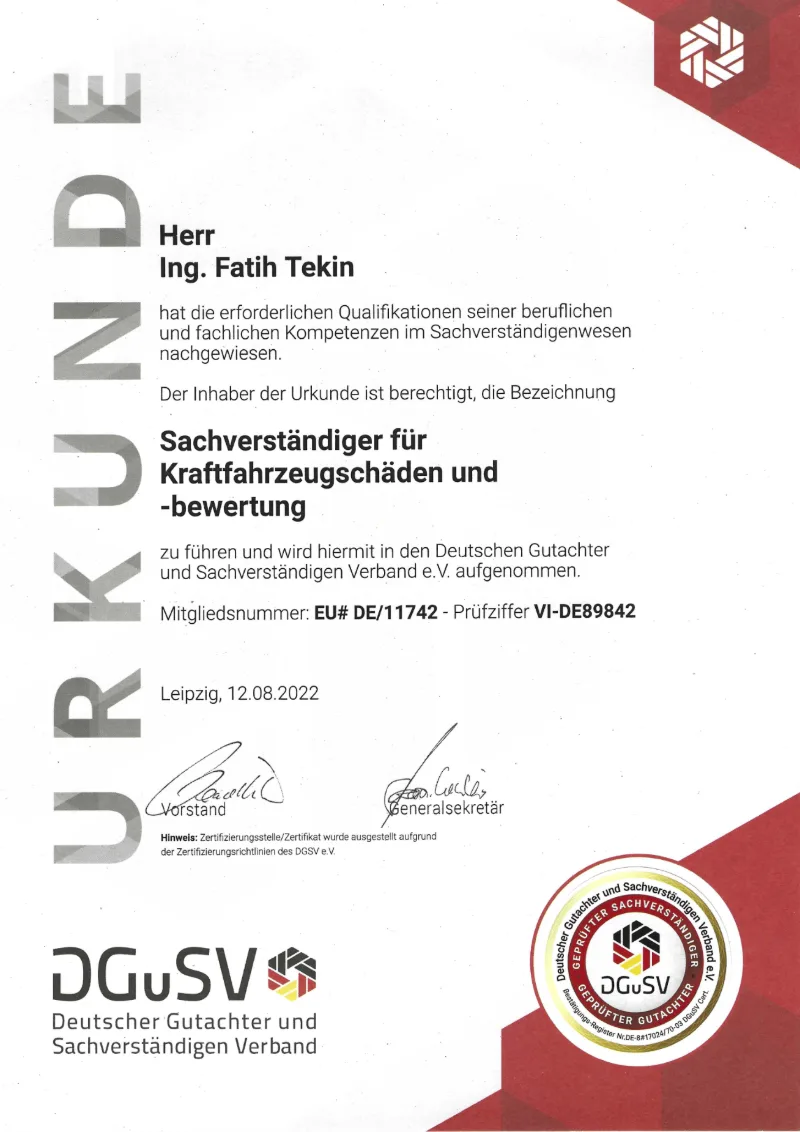 Urkunde des DGuSV für Ing. Fatih Tekin: Sachverständiger für Kraftfahrzeugschäden und -bewertung, Leipzig, 12.08.2022